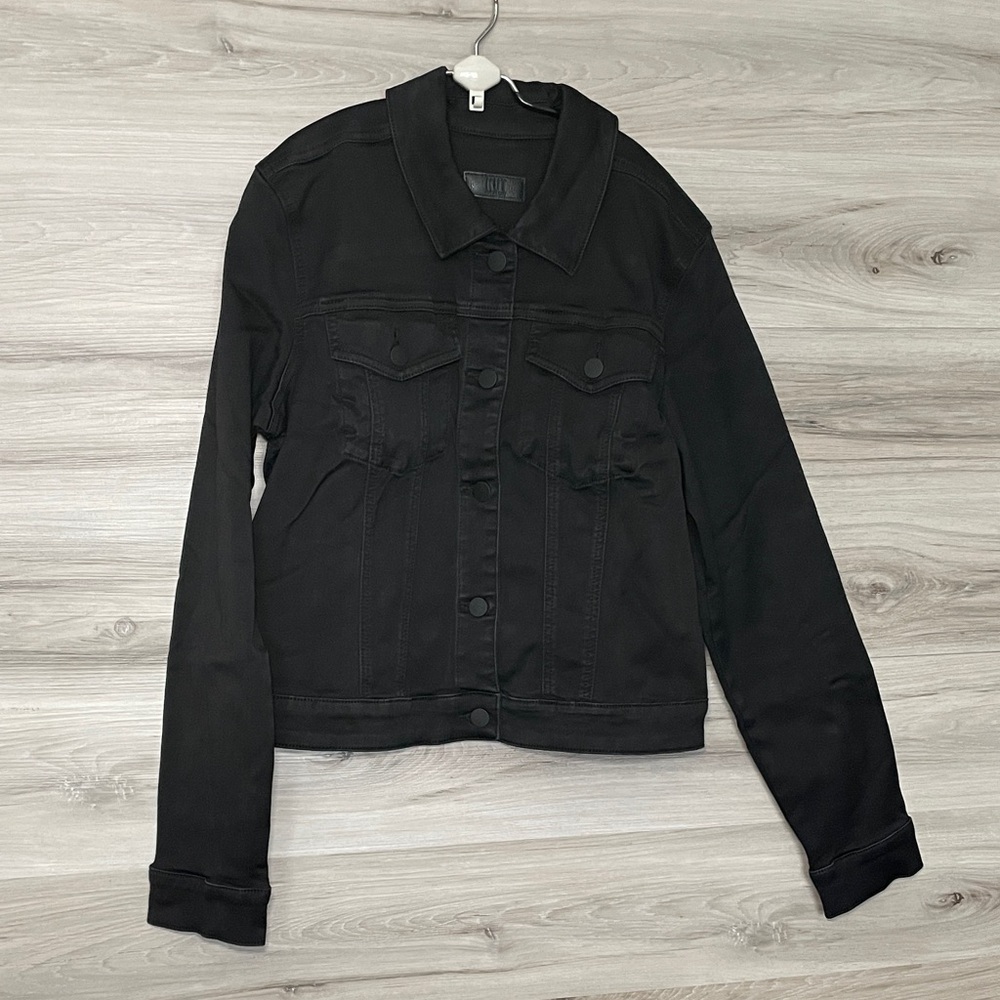 NWT- Women's Kut from the Kloth Cropped Black Denim Jacket